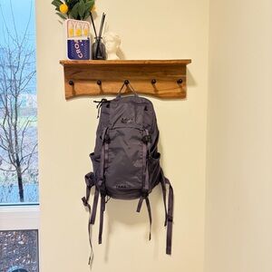 REI Co-Op Trail 25 Pack Purple with Rain Cover